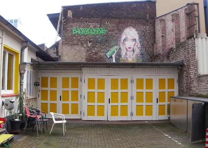 Backpackers Duesseldorf - Self Check-In Hostel